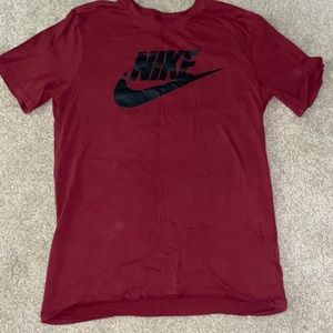 Men’s Nike T Shirt